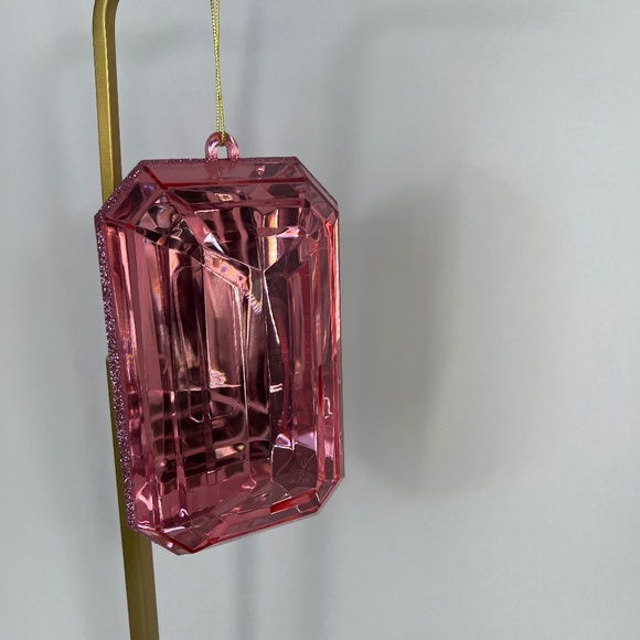 Pink 3D Gem Ornament – Faceted, Mirrored, and Truly Unique - Picture 3 of 10